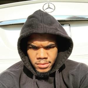 Meet your Posher, Zay